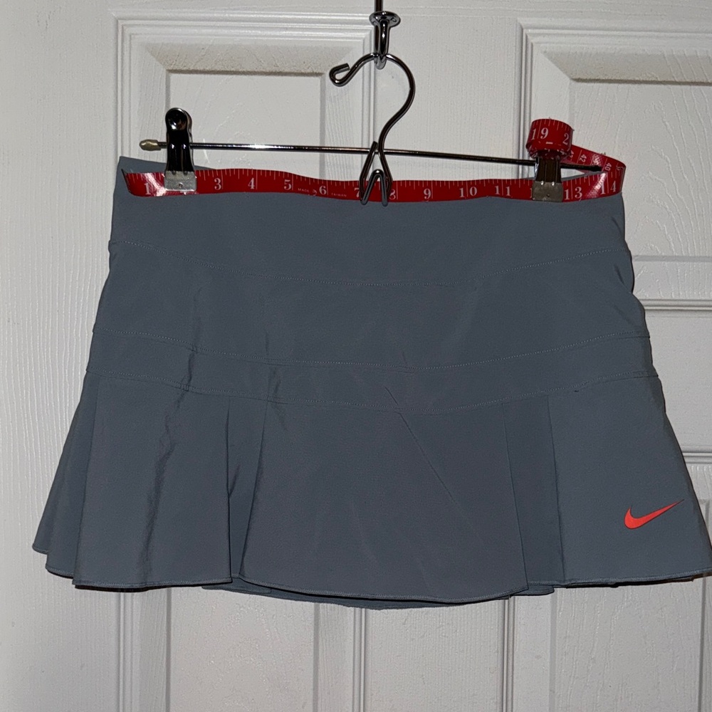 Nike Skort size S